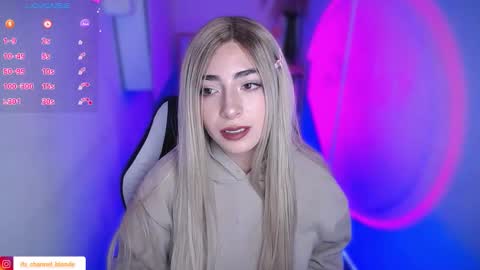 channel_blonde_a online show from February 5, 9:51 pm