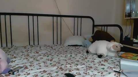 Snapshot of chantal__cc chatting on December 27, 2:34 pm chantal__cc online show from December 27, 2:34 pm