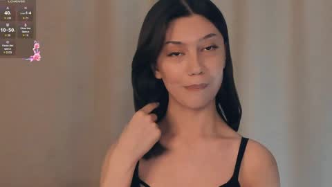 Yumi online show from March 28, 9:03 pm