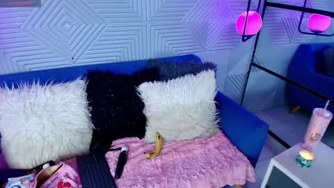 ambar online show from November 12, 11:19 am