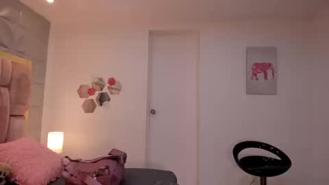 Charlotte Icee online show from March 18, 4:01 pm