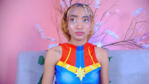 CHARLOTTE online show from October 31, 5:06 pm