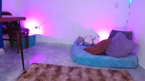 charlotte_morh_ online show from July 23, 2:53 am