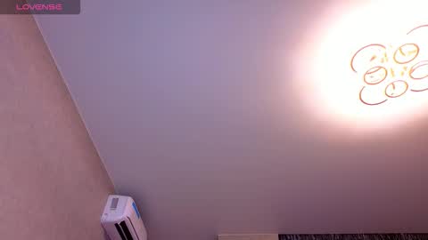 charlotteharuko online show from March 3, 11:33 pm