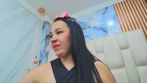 Charlotte  Schmidt online show from October 9, 11:58 am