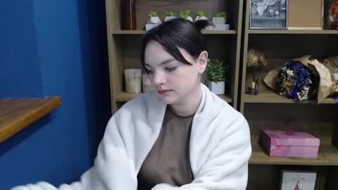 Julliette online show from December 17, 7:23 am