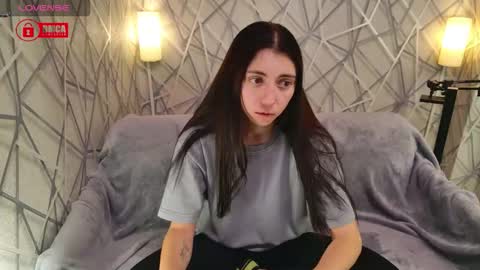 CharmingLIA online show from January 12, 10:15 pm