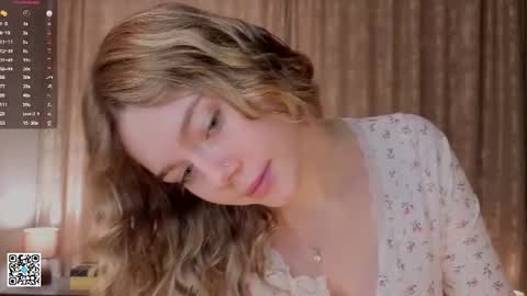 Emilia online show from July 4, 4:19 am