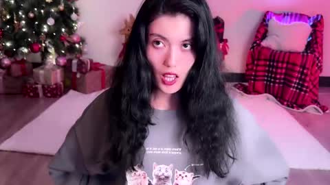 JASMINE   usually going live about 2 am UTC  online show from December 25, 1:41 pm