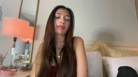 cherliecarmen online show from April 12, 8:17 am