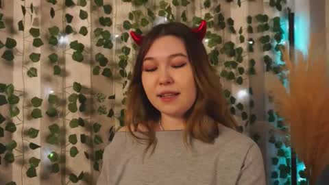 Di online show from November 1, 1:26 pm