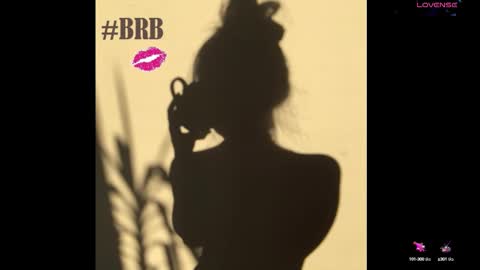 Mia online show from September 15, 7:38 am