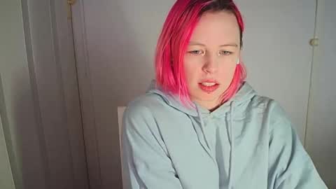 cherrybaby_0 online show from January 19, 9:27 am