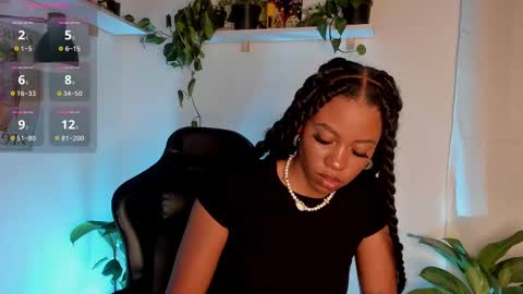 Snapshot of cherrybr_ chatting on September 17, 2:42 am Cherry Lady online show from September 17, 2:42 am