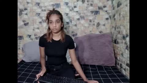 leah is the name online show from February 12, 4:47 am