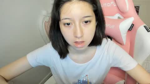 cherrycute666 online show from July 6, 4:29 am