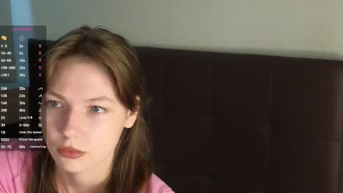 Loise online show from October 31, 5:17 pm