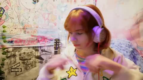 Janett online show from April 14, 3:23 pm