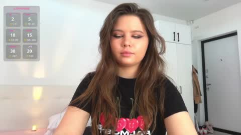 chiculya online show from April 12, 8:17 am