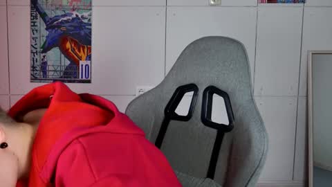 Bella online show from February 19, 9:42 am