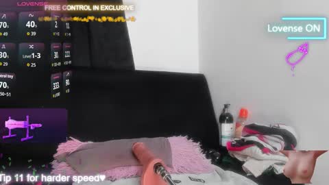 chiquihornymature online show from November 13, 11:15 pm