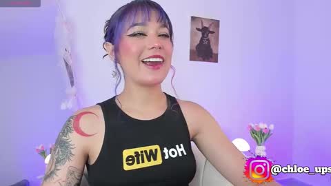 Chloe  online show from March 16, 5:44 am