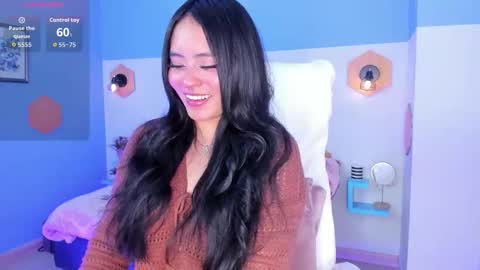 Chloe online show from March 21, 3:06 pm