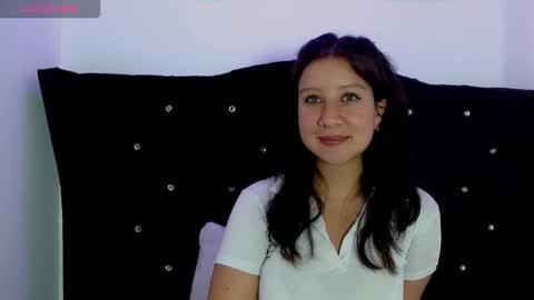 Chloe online show from October 27, 2:56 pm