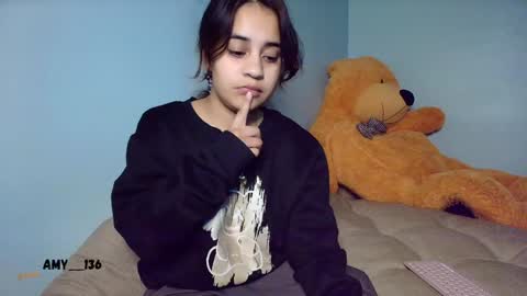 Snapshot of chloe_maia1 chatting on January 24, 1:03 pm AMY online show from January 24, 1:03 pm