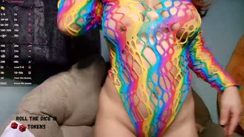 Snapshot of chloe_maia1 chatting on February 20, 2:18 am AMY online show from February 20, 2:18 am