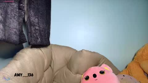 Snapshot of chloe_maia1 chatting on March 4, 1:34 am AMY online show from March 4, 1:34 am