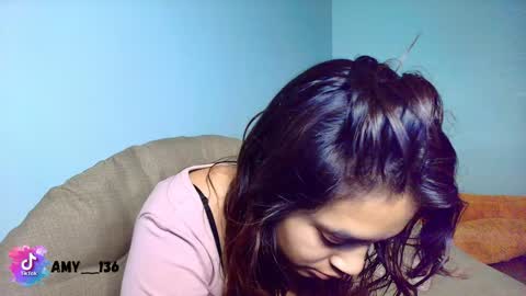 Snapshot of chloe_maia1 chatting on January 31, 2:04 am AMY online show from January 31, 2:04 am