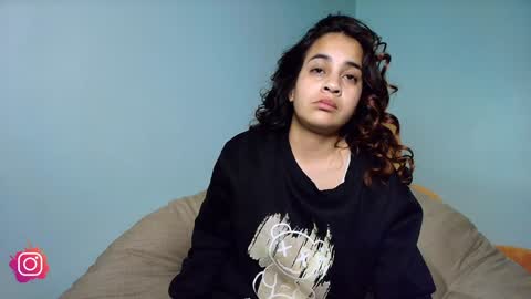 Snapshot of chloe_maia1 chatting on January 22, 1:31 am AMY online show from January 22, 1:31 am