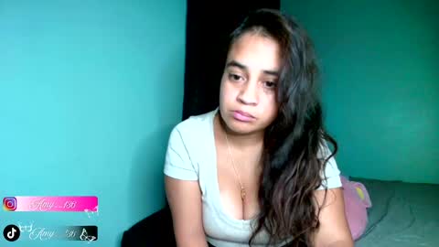 Snapshot of chloe_maia1 chatting on October 3, 12:49 am AMY online show from October 3, 12:49 am