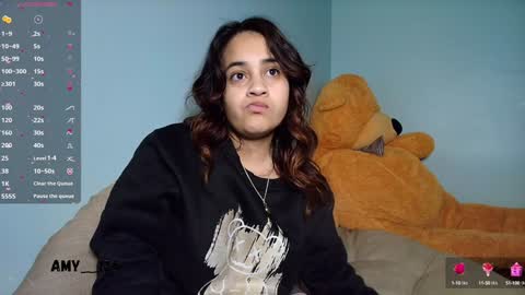 Snapshot of chloe_maia1 chatting on January 28, 1:39 am AMY online show from January 28, 1:39 am