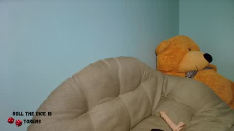 Snapshot of chloe_maia1 chatting on January 17, 1:47 am AMY online show from January 17, 1:47 am