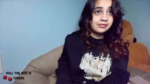 Snapshot of chloe_maia1 chatting on January 25, 1:21 am AMY online show from January 25, 1:21 am