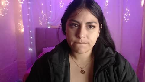 chloe_smith5 online show from October 17, 2:53 pm