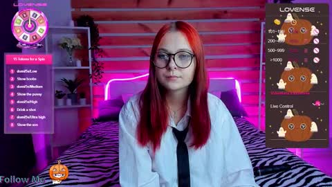 Chloe online show from October 22, 1:43 am