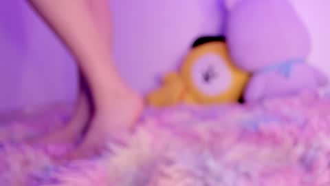 chloeminn online show from November 26, 10:00 pm