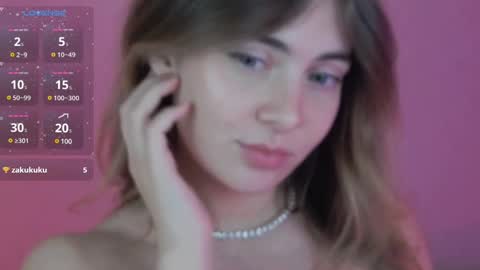 chloi_hes online show from December 23, 5:43 pm
