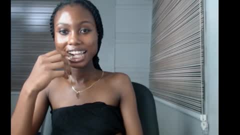 choco_petitqueen online show from November 29, 3:05 pm