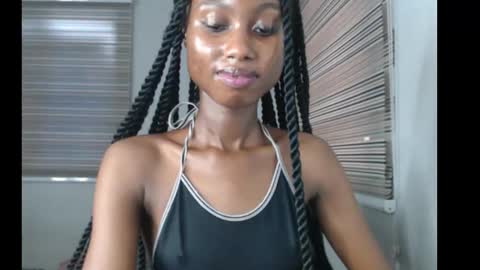 choco_petitqueen online show from November 27, 2:53 pm