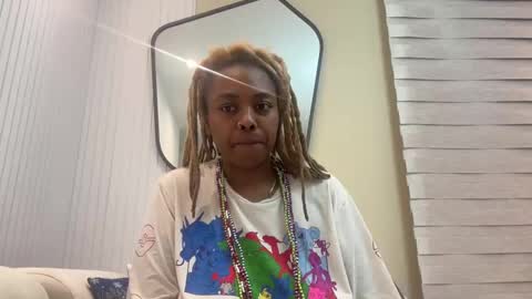 Snapshot of chocolatecakequeen chatting on December 30, 4:53 am ChocolateCakeQueen online show from December 30, 4:53 am