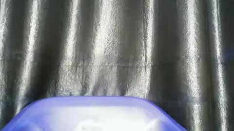 chocoslut22 online show from December 18, 4:28 am