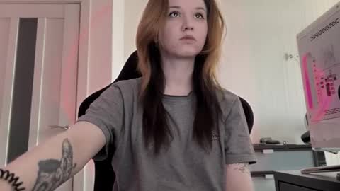 Lissa online show from February 13, 1:24 pm