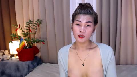 chris sandra online show from December 3, 11:35 pm