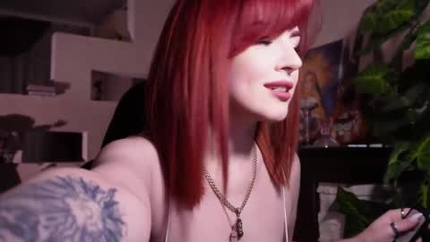 chriss_foxx online show from October 8, 3:27 pm