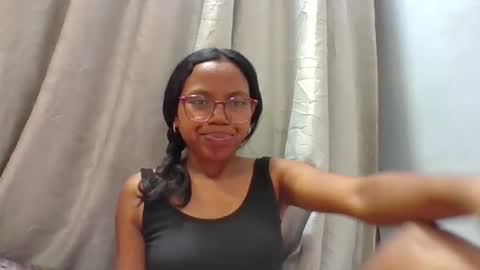 christinah262488 online show from March 26, 7:15 pm