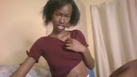 chroe22 online show from April 8, 9:28 pm